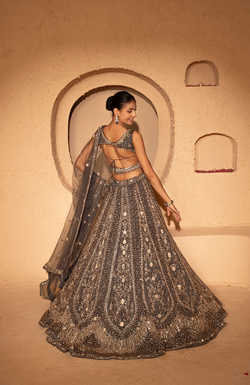 Mahira Lehenga