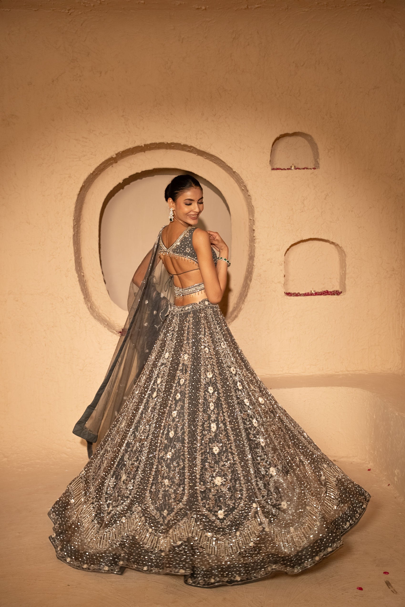 Mahira Lehenga