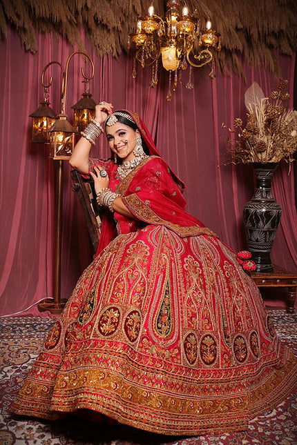 Zardozi Begum Embroidered Lehenga Set