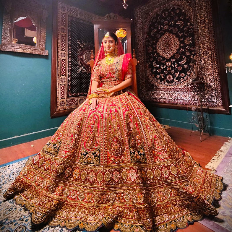 Zardozi Sultana Embroidered Lehenga Set