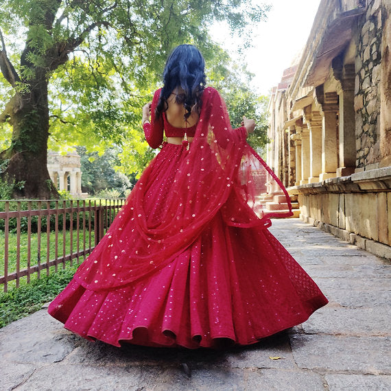 Inara Lucknawi Lehenga